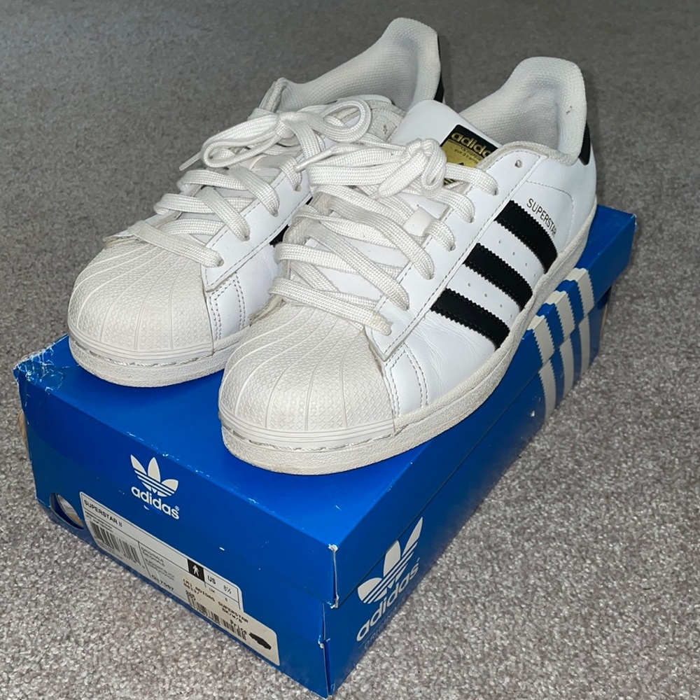 Adidas Superstar II Size 8.5, Black/White